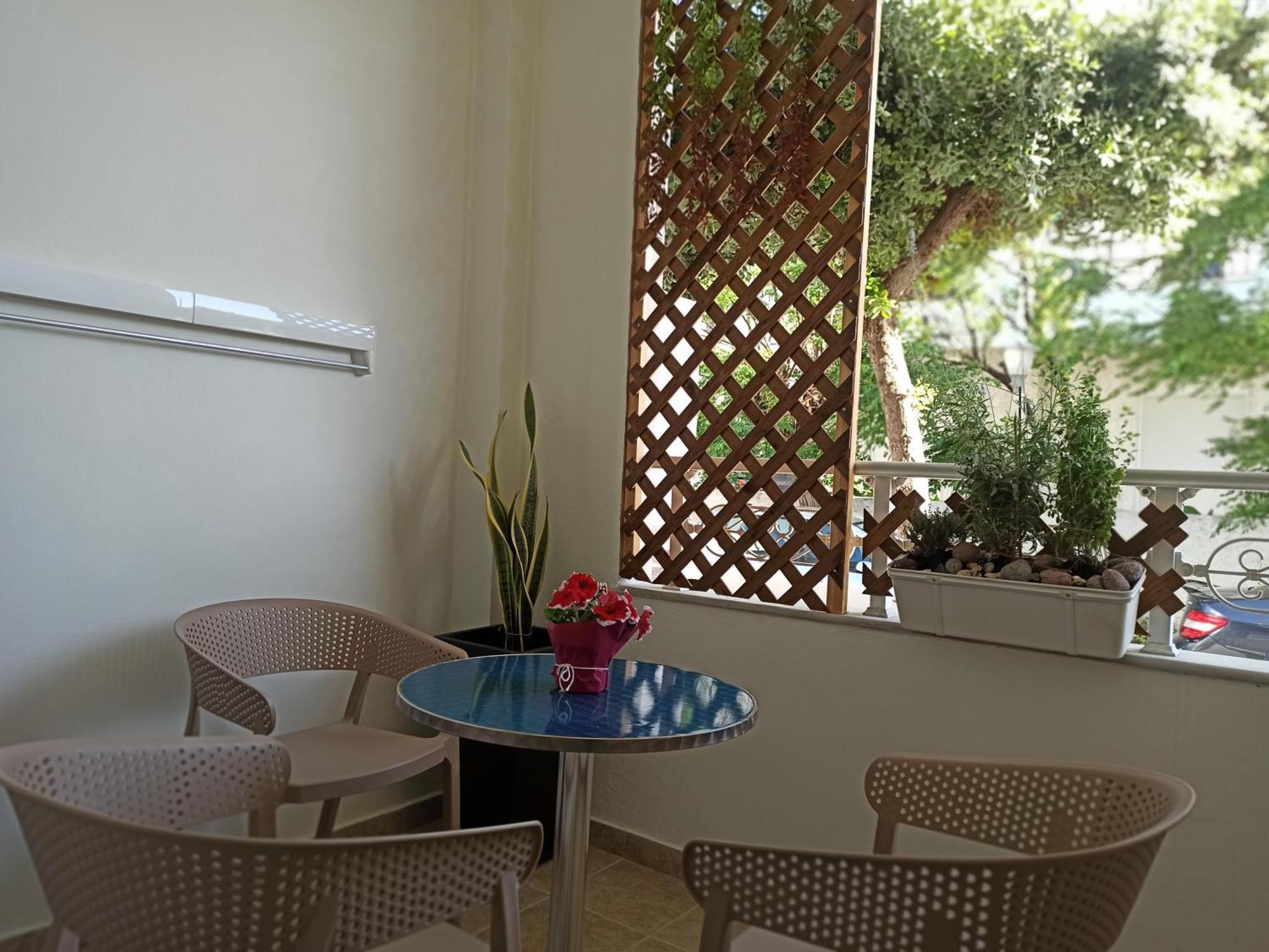 Eunoia, Executive Residence, 34 Theofrastou Str, Ground Floor, 5Min To The Beach Kos Bagian luar foto